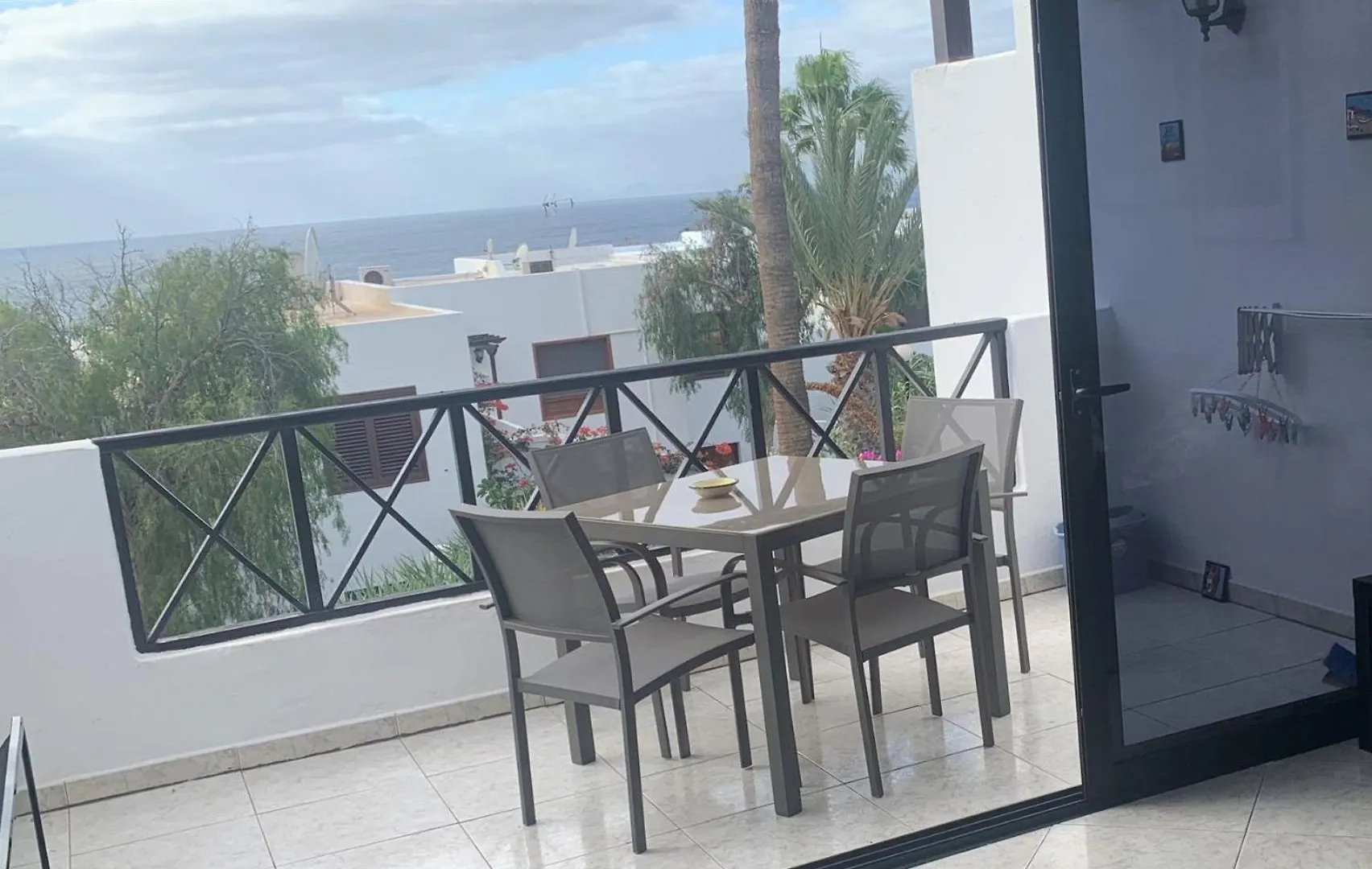 E27 Las Tabaibas Puerto del Carmen  0*, Puerto del Carmen (Lanzarote) España